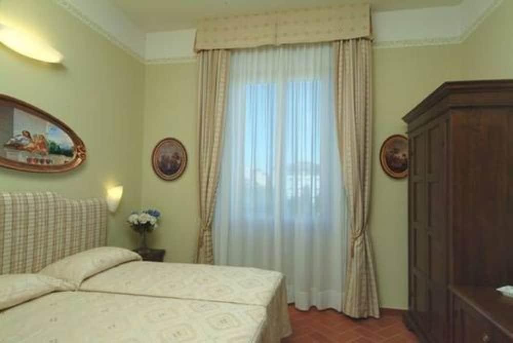 Hotel Caravaggio Firenze Esterno foto