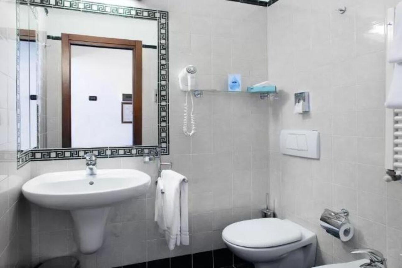 Hotel Caravaggio Firenze Esterno foto