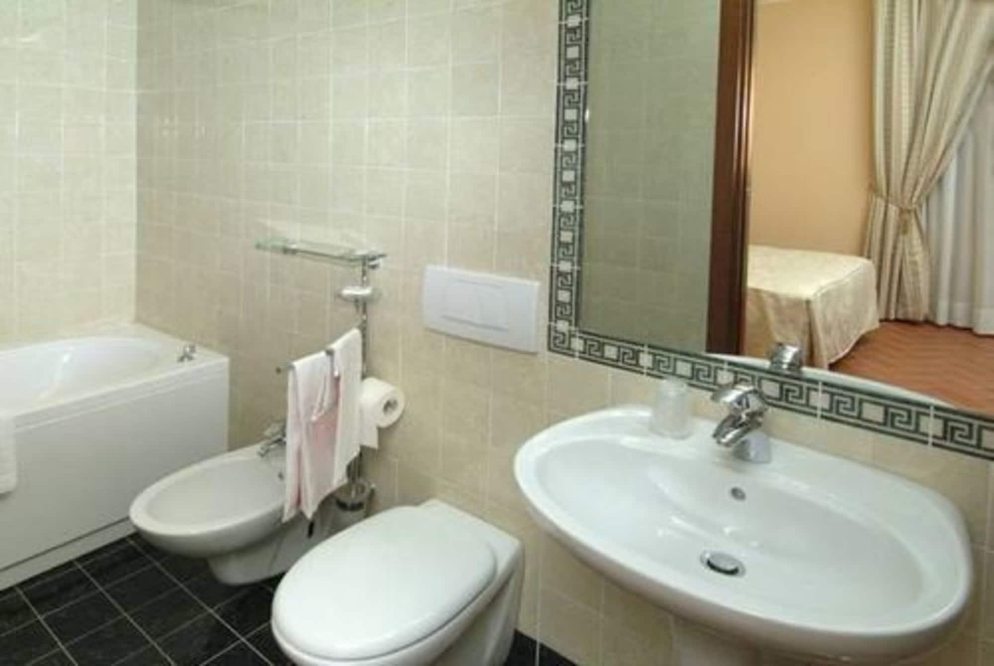 Hotel Caravaggio Firenze Esterno foto