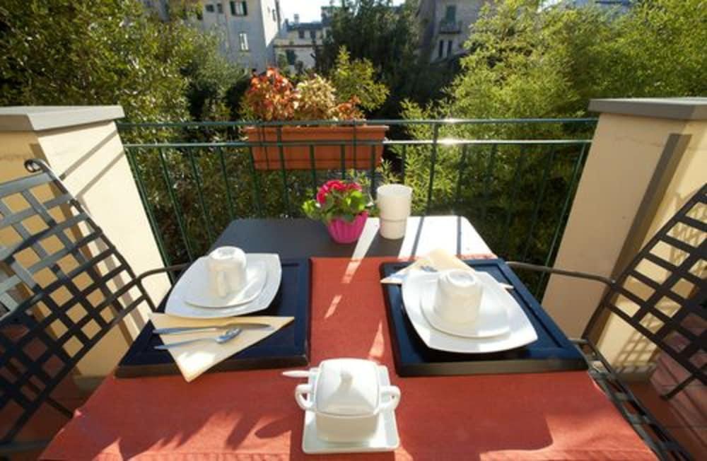 Hotel Caravaggio Firenze Esterno foto