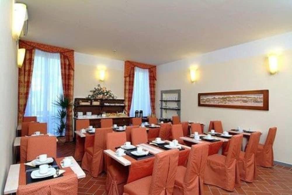 Hotel Caravaggio Firenze Esterno foto